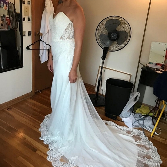 Lace Ivory Strapless Wedding Dress Size 10 - Picture 1 of 4